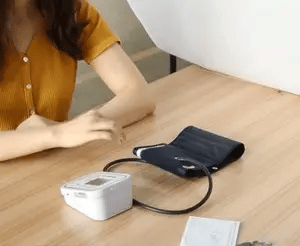 Electronic Blood Pressure Monitor – Advanced Digital Arm BP Machine for Accurate Home Monitoring