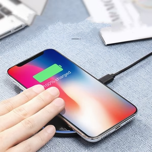 Cross-Border 10W Mirror Wireless Charger – Ultra-Slim Fast Charging Pad