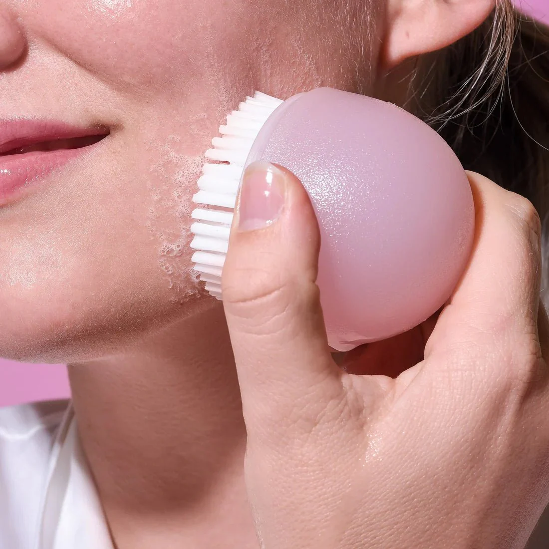 EcoTools Big Fan Brush – Eco-Friendly Makeup &amp; Facial Cleansing Brush